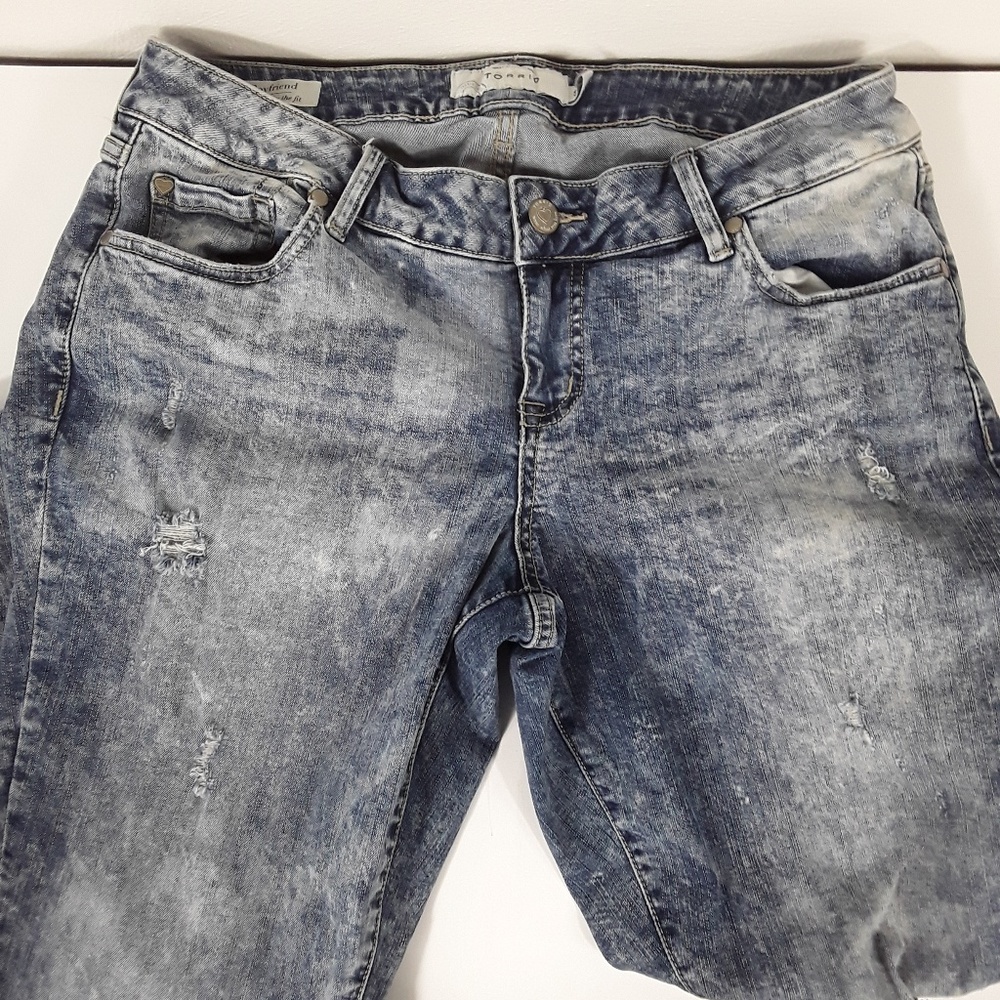 Torrid Womens Acid Wash Jeans Distressed sz 12